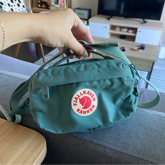 Fjallraven Handbags - Fjallraven kanken hip pack - Foster Green